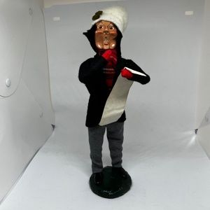 Byers' Choice Caroler